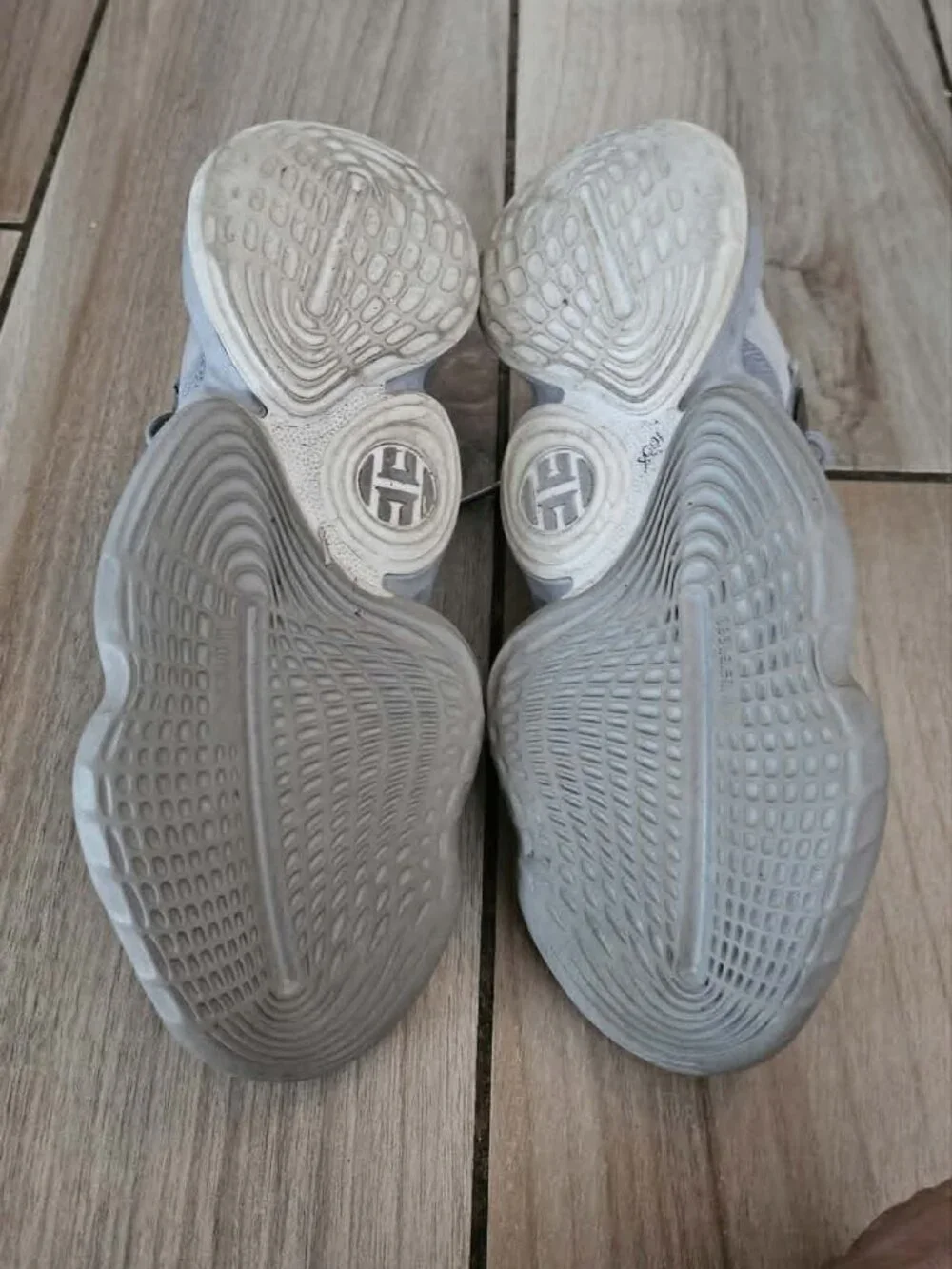 Adidas Harden Vol 4 Men’s Size 12 Gray Grey Basketball Shoes Sneakers James Hard